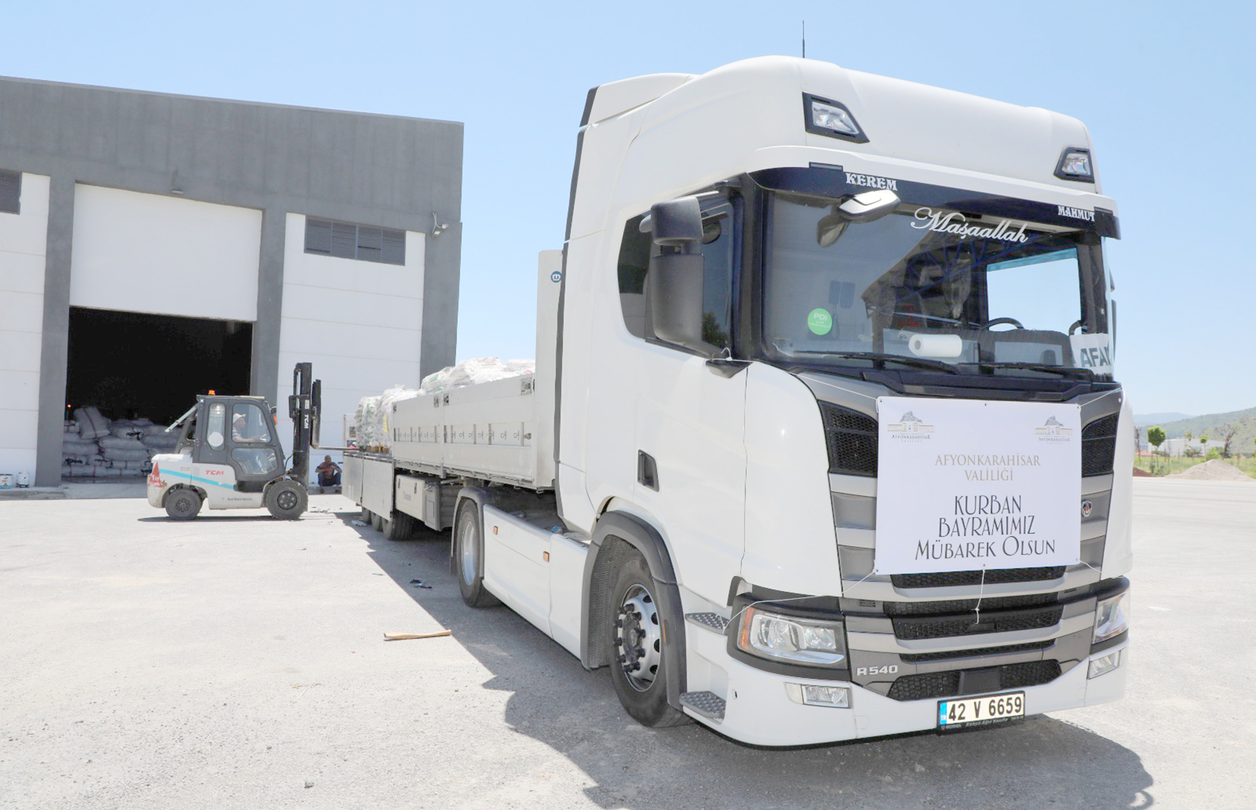 Afyonkarahisar Valiliği, 6 Şubat’ta Kahramanmaraş merkezli depremlerin ardından deprem bölgesine