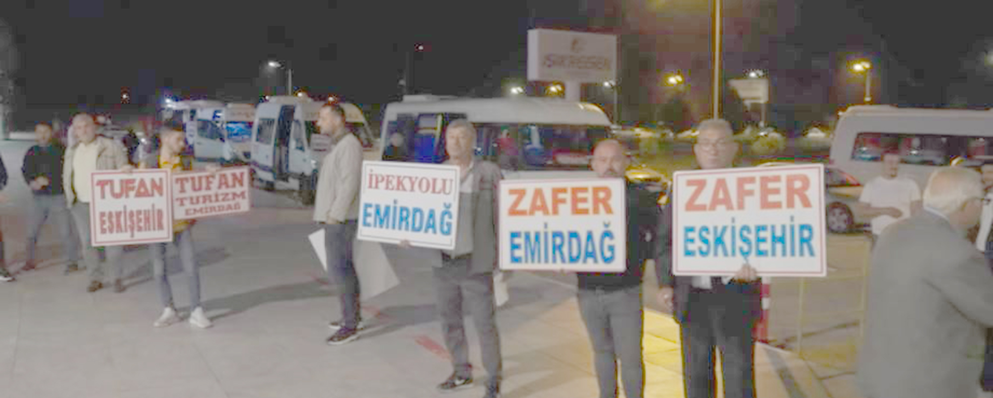   Zafer Havalimanı Avrupa’da yaşayan vatandaşların memleketlerine daha rahat ulaşabilmeleri