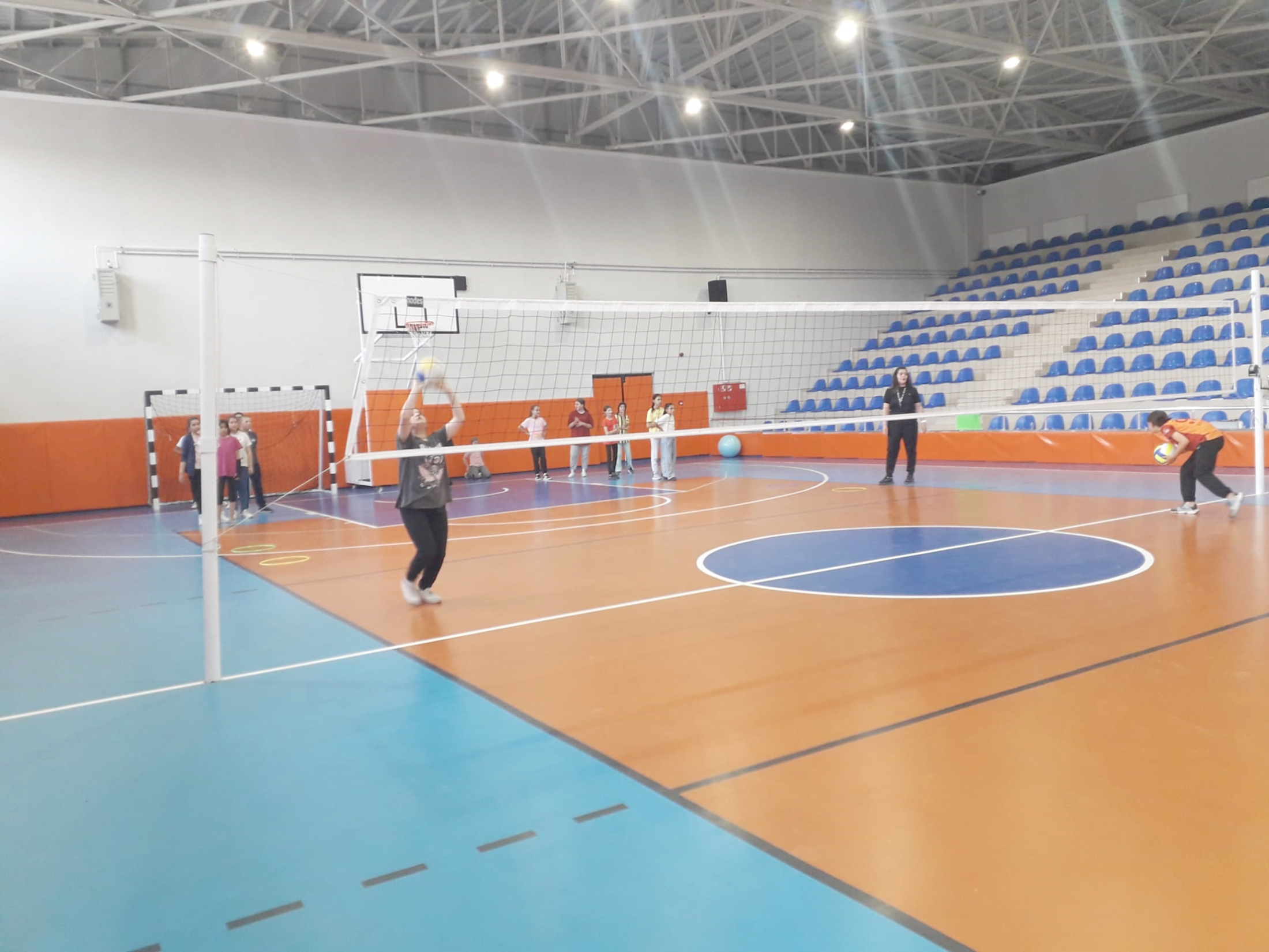 Afyonkarahisar’ın Sinanpaşa ilçesinde, Gençlik ve Spor Bakanlığı Spor Okulları bünyesinde