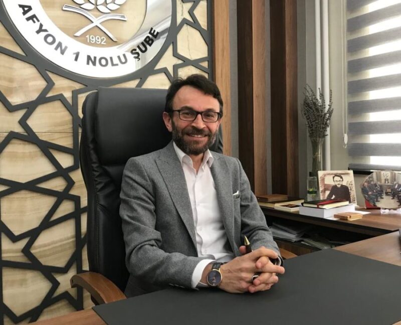  Eğitim Bir Sen Afyonkarahisar Şube Başkanı Mustafa Arslan, “Kariyer