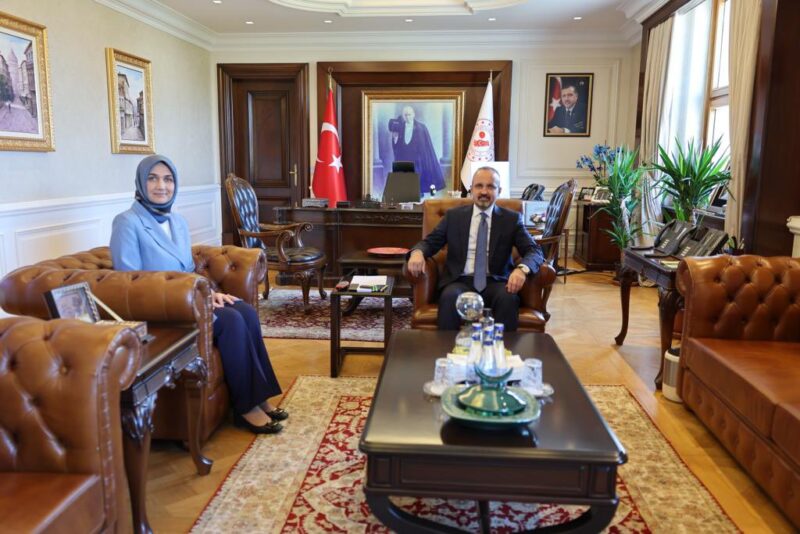 Vali Kübra Güran Yiğitbaşı Ankara’da bazı ziyaretlerde bulundu. Vali Yiğitbaşı,