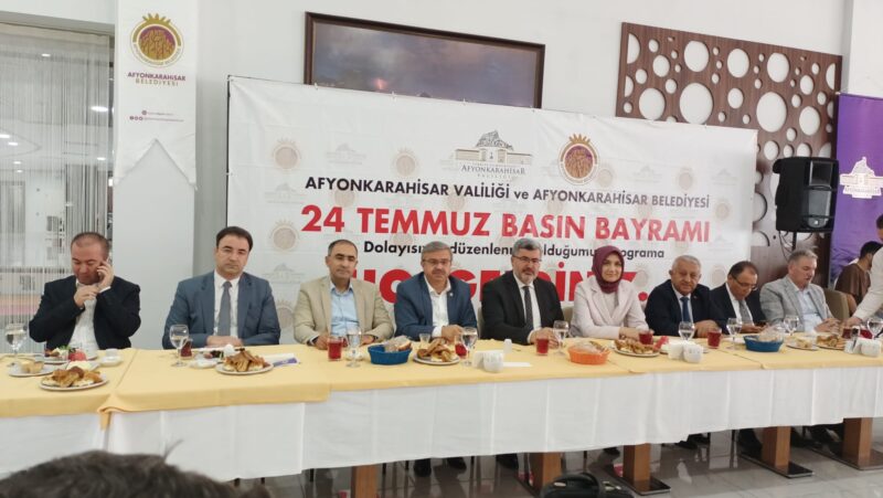 Afyonkarahisar Valiliği ve Afyonkarahisar Belediyesi iş birliğinde 24 Temmuz Basın