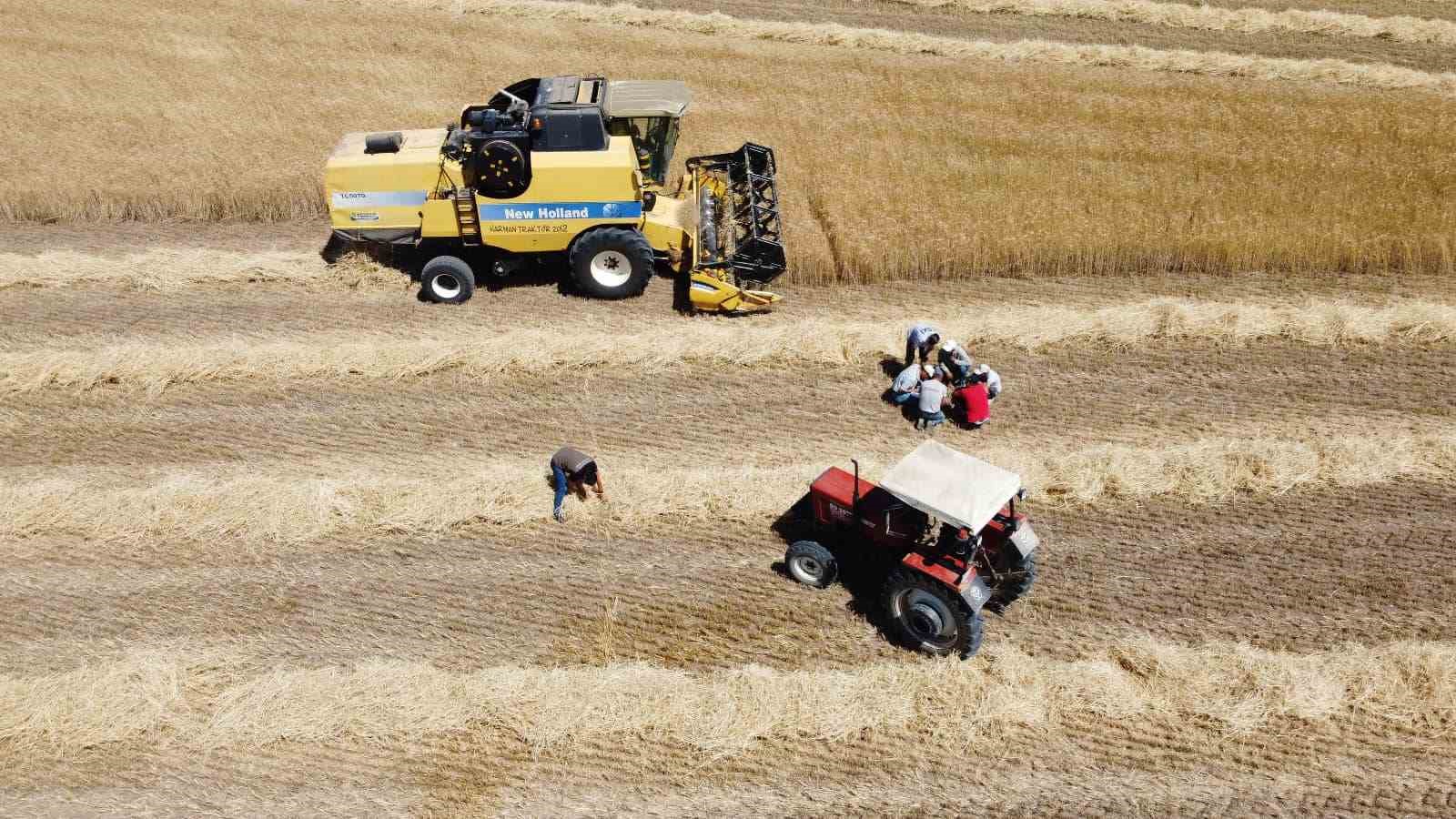 AFYONKARAHİSAR’DA BİÇERDÖVERLER KONTROL EDİLİYOR