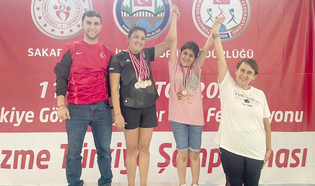 Afyonkarahisar Gençlik ve Spor İl Müdürlüğü personeli Kübra Saltık, Türkiye