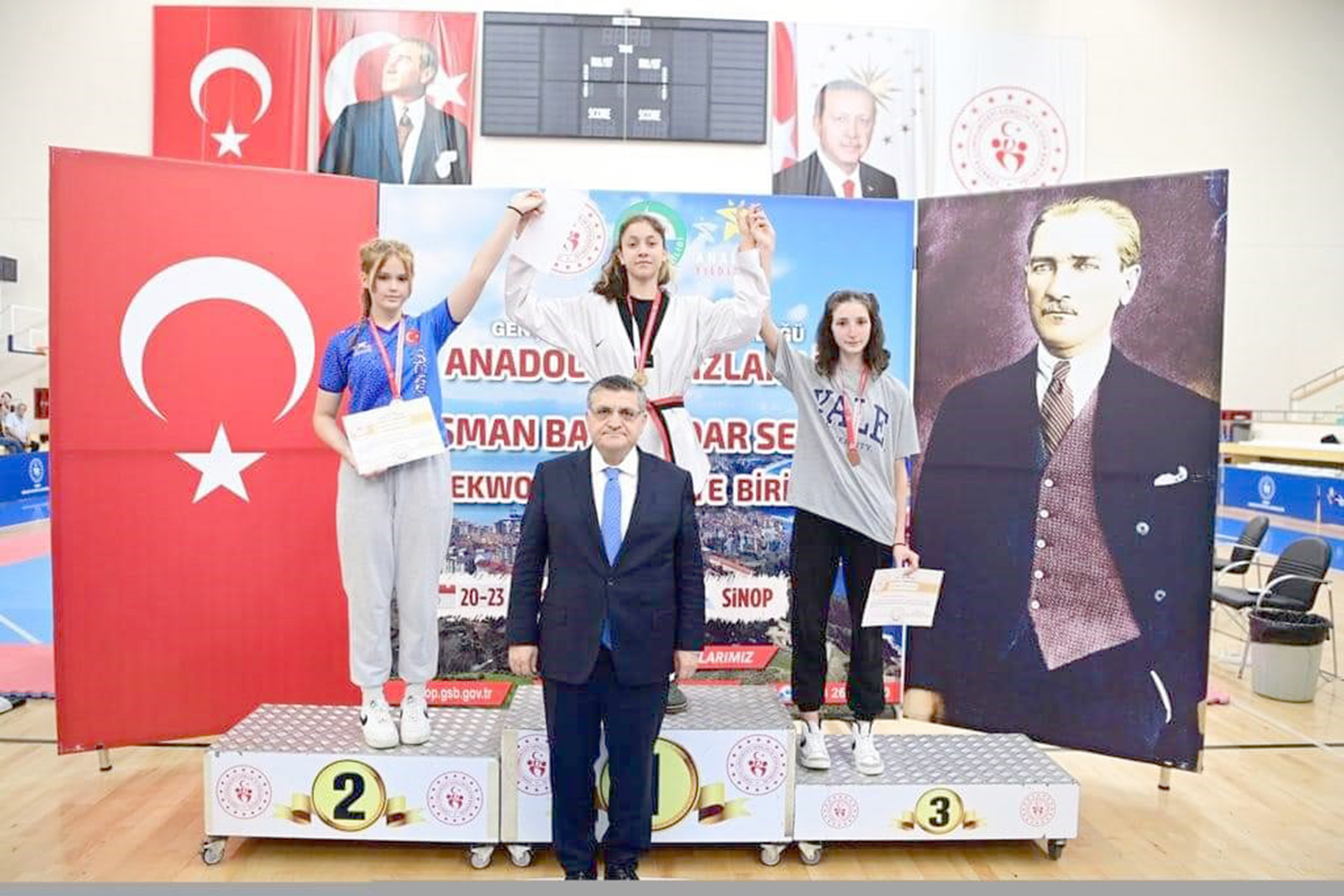 Sinop’ta düzenlenen Anadolu Yıldızlar Ligi Tekvando Türkiye Şampiyonası, sona erdi.