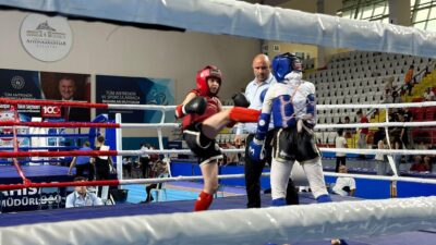 Muaythai Avrupa şampiyonu Elmas Başoğlu, Afyonkarahisar’da düzenlenen Türkiye Muaythai Federasyonu
