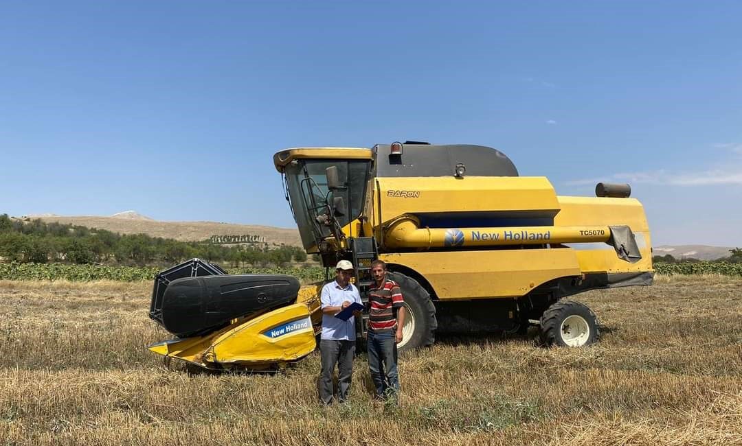 İlçede hububat hasat sezonunda sona yaklaşırken Şuhut İlçe Tarım Müdürlüğü