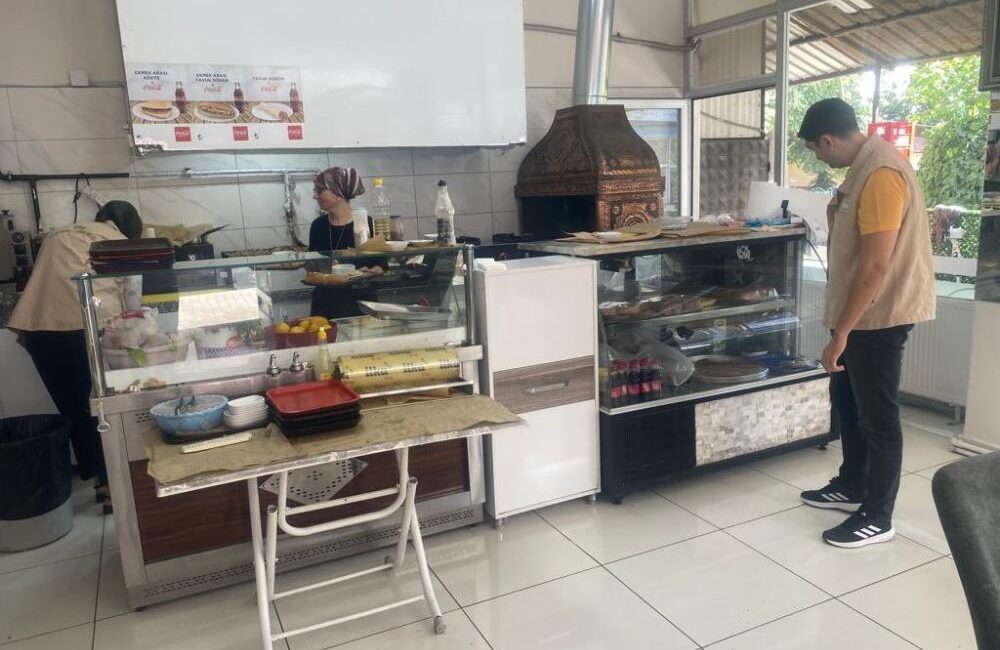 Afyonkarahisar’ın Şuhut ilçesinde toplu yemek hizmeti veren lokanta ve restoranlara