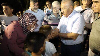 Afyonkarahisar Belediye Başkanı Mehmet Zeybek’in gelenekselleşen ‘Mahalle Buluşmaları’ programı sürüyor.