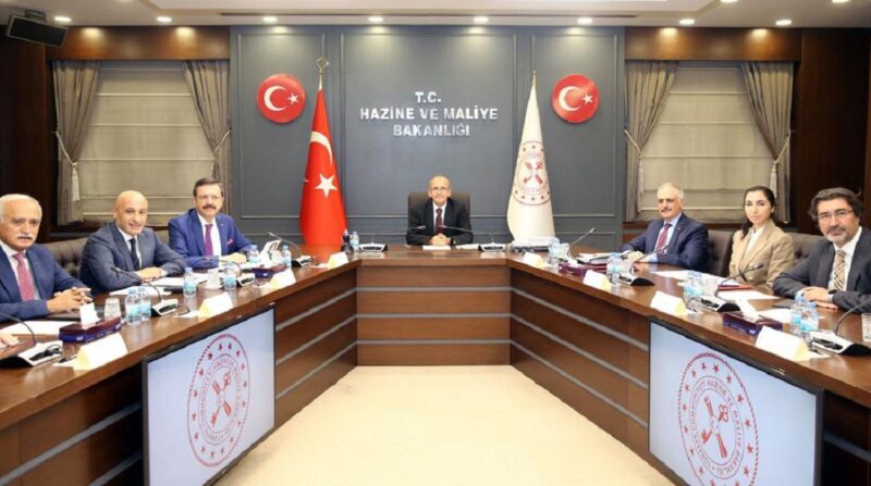 Türkiye Odalar ve Borsalar Birliği (TOBB) Başkanı M. Rifat Hisarcıklıoğlu,