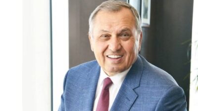 İş insanı Hüseyin Özdilek, holdingdeki koltuğunu oğlu Emir Murat Özdilek’e