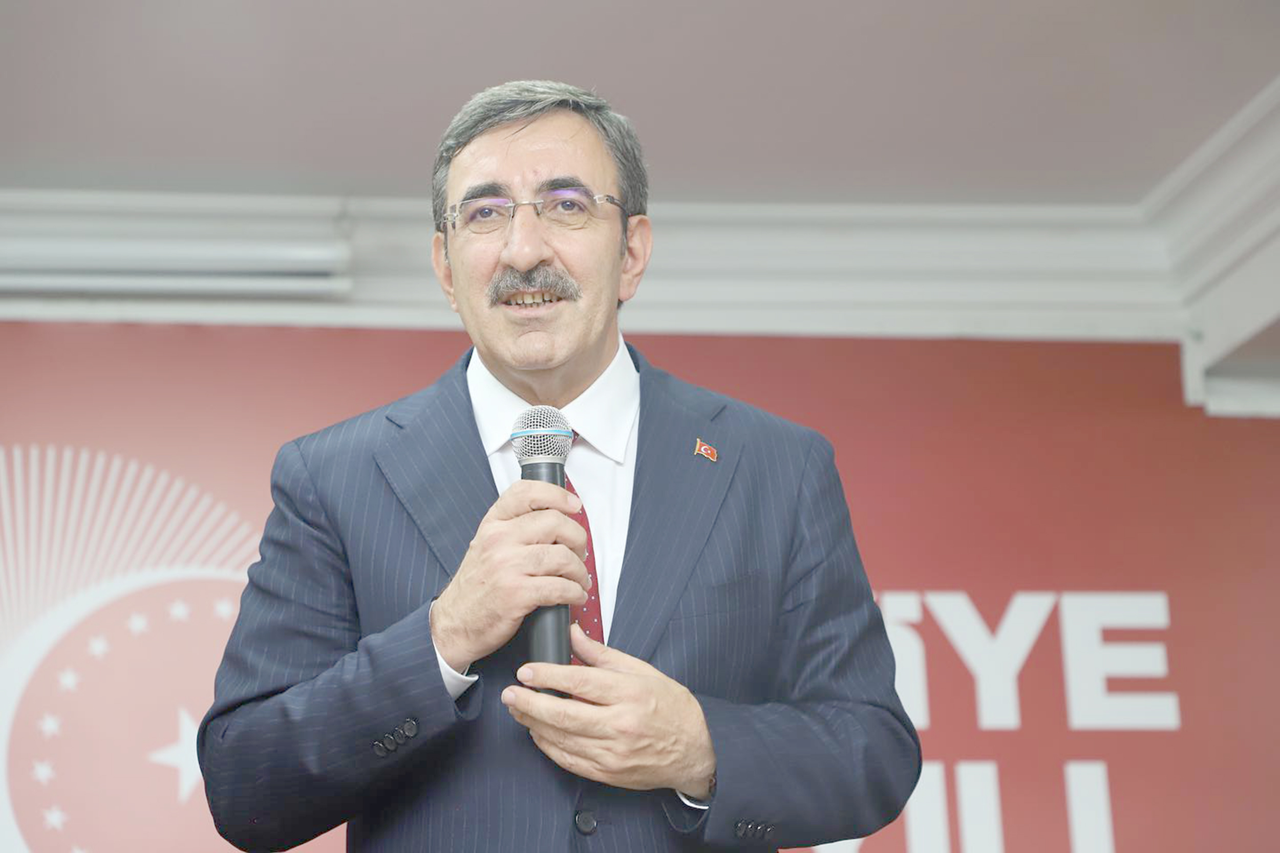 Cumhurbaşkanı Yardımcısı Cevdet Yılmaz, yerel seçimlere ilişkin “Afyonkarahisar bizim kalemiz,