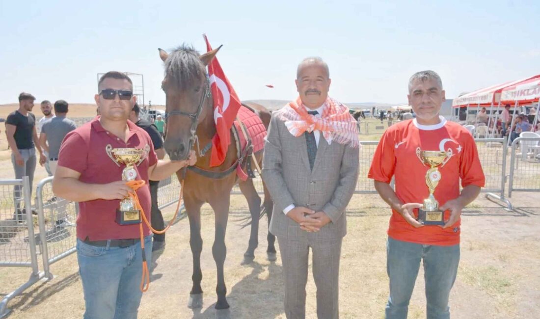 Zafer Haftası etkinlikleri kapsamında Kayıhan Belediye Başkanı Ömer Şahin’in öncülüğünde