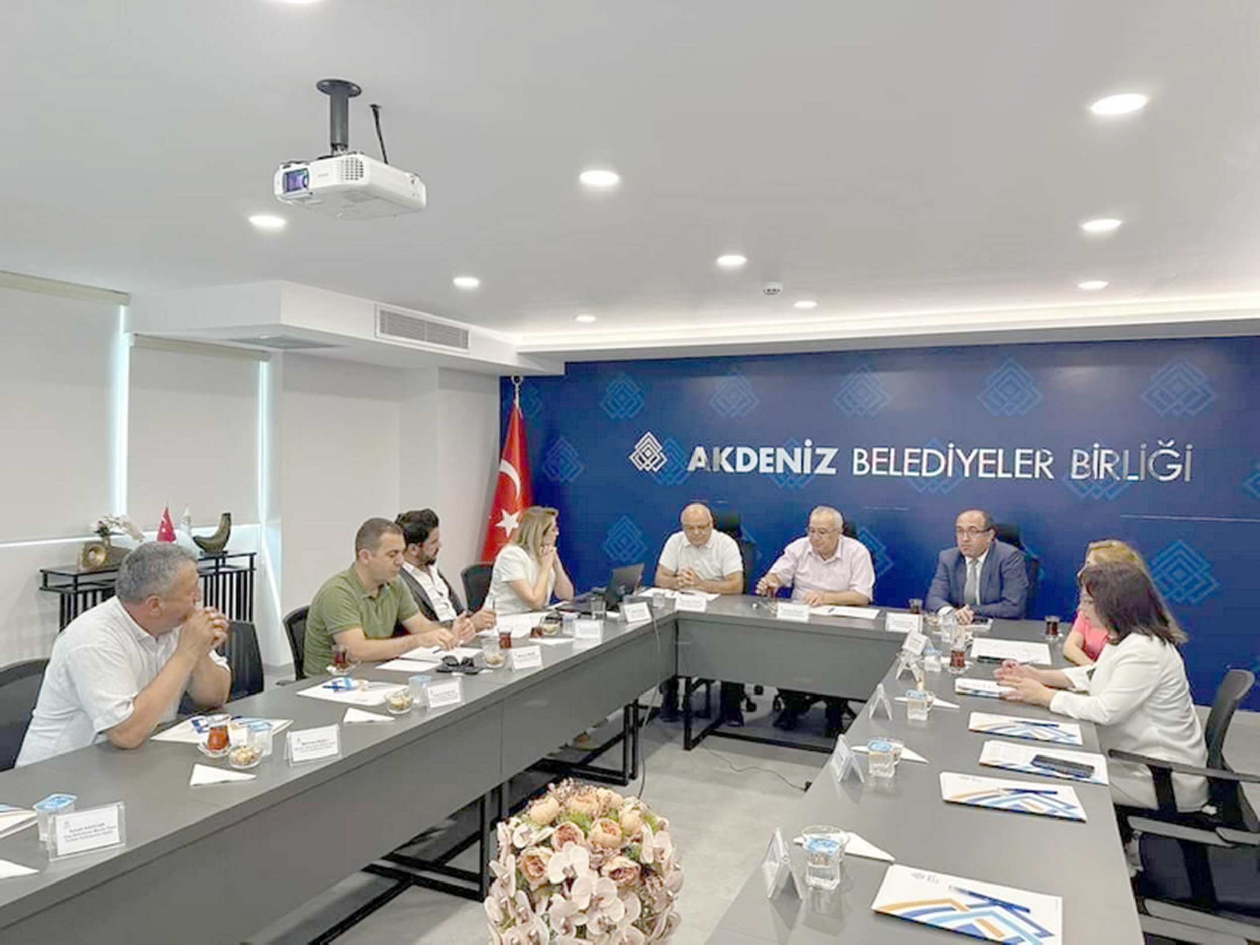 Sandıklı Belediye Başkanı Dr. Mustafa Çöl’ün Encümen Üyesi olduğu, Sandıklı