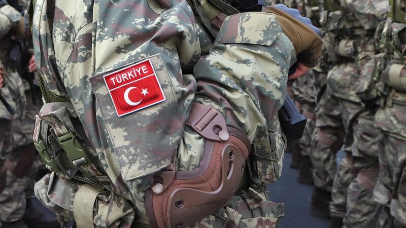 Irak’ın kuzeyindeki Pençe-Kilit Operasyonu bölgesinde teröristlerin açtığı taciz ateşi sonucu