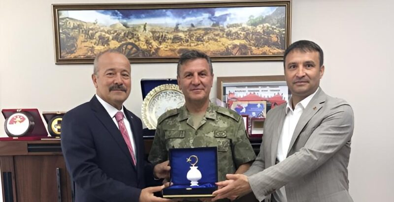   Milliyetçi Hareket Partisi (MHP) MYK Üyesi ve Afyonkarahisar Milletvekili