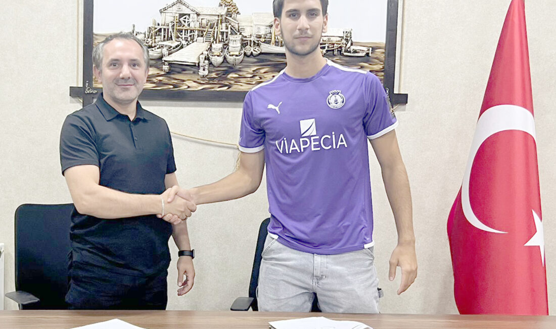 HES İlaç Afyonspor’da transfer durmak bilmiyor. Mor beyazlı kulübün yöneticileri