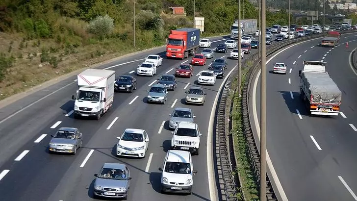 Ek motorlu taşıtlar vergisinin (MTV) ikinci taksit ödeme süresi 30