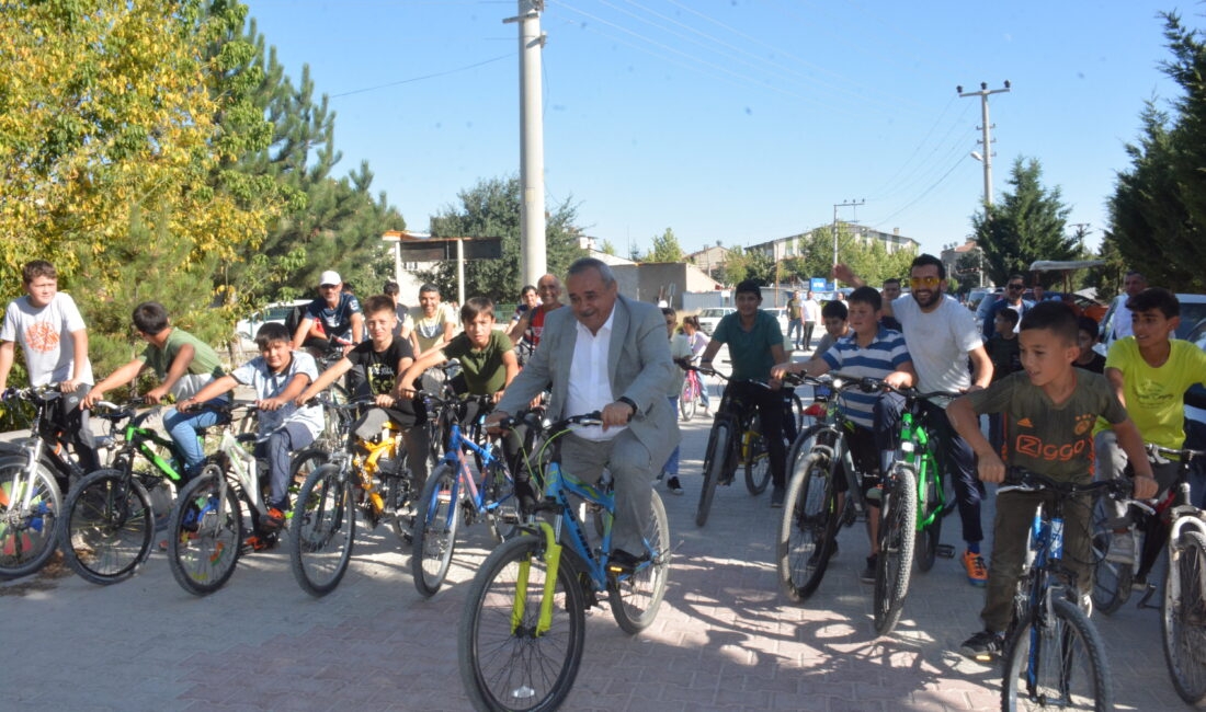 İscehisar’da Avrupa Hareketlilik haftası dolayısıyla “Bisikletini Al Gel” etkinliği düzenlendi.