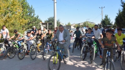İscehisar’da Avrupa Hareketlilik haftası dolayısıyla “Bisikletini Al Gel” etkinliği düzenlendi.