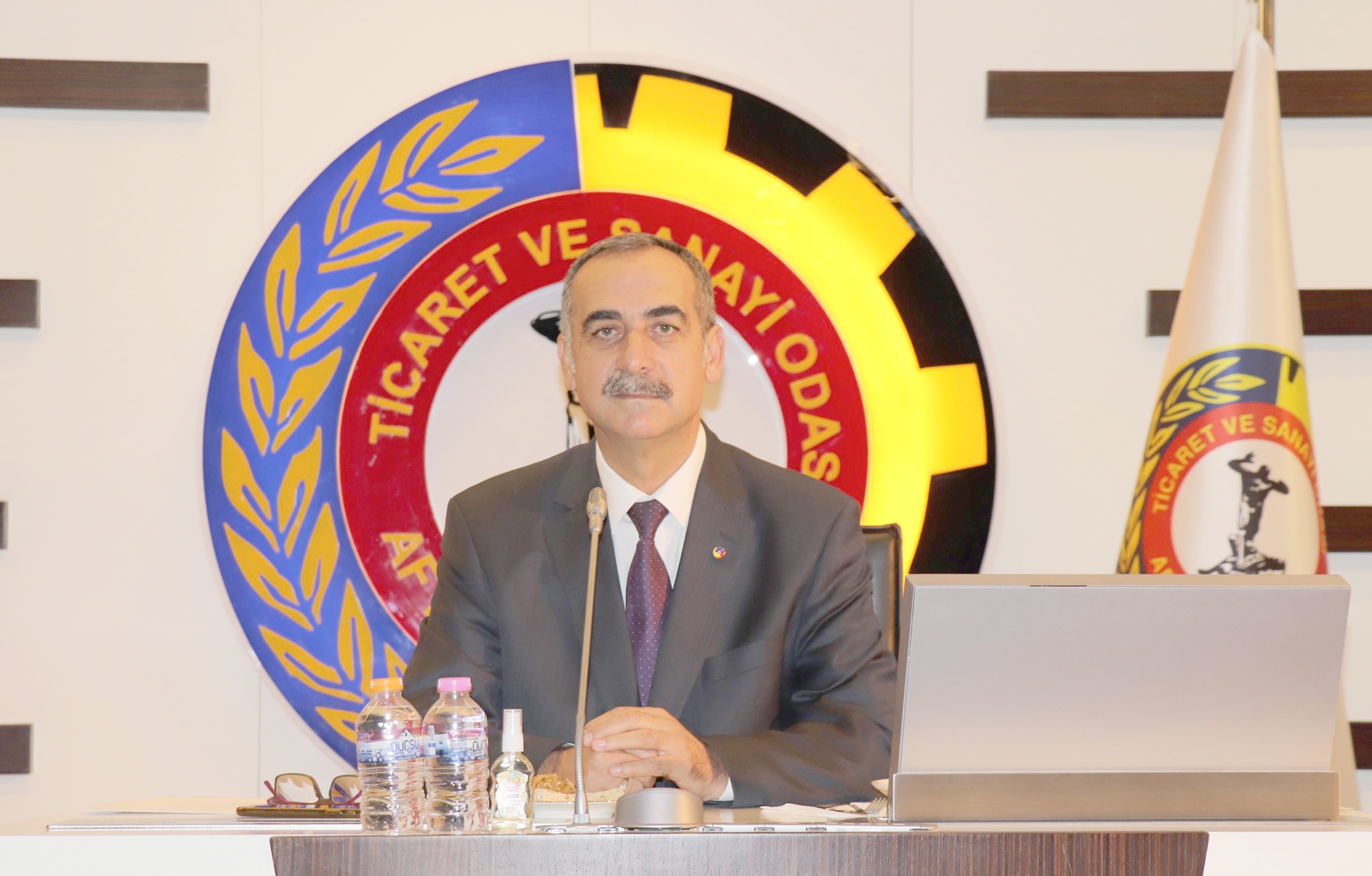 ATSO Meclisi’nin Eylül ayı toplantısında konuşan ATSO Meclis Başkanı Mustafa