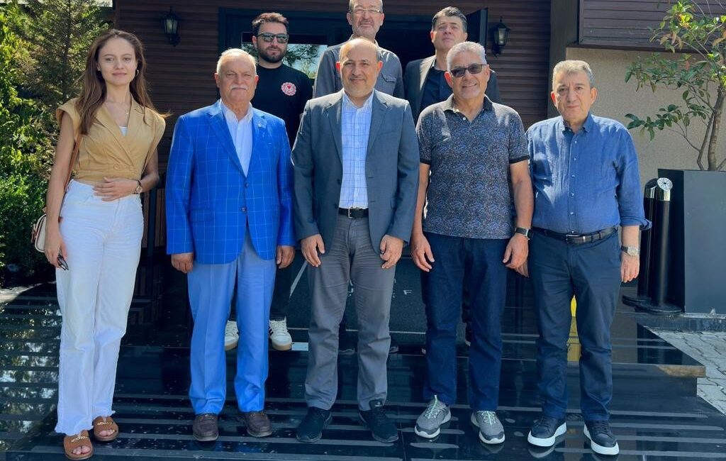 Bursa Afyonkarahisarlı Sanayici ve İş İnsanları Derneği (BURSA AFSİAD) ilk yönetim