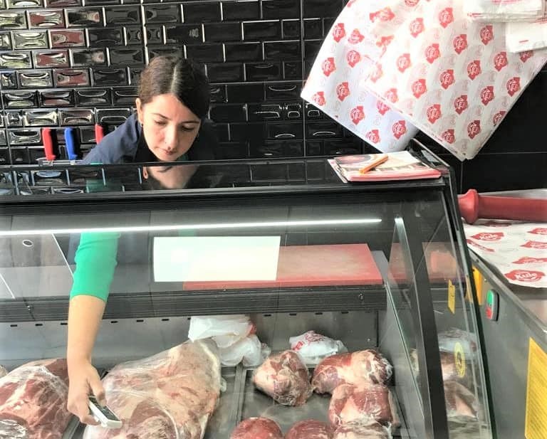 Afyonkarahisar’da Tarım ve Orman İl Müdürlüğü ekiplerince kasap, şarküteri, bakkal,