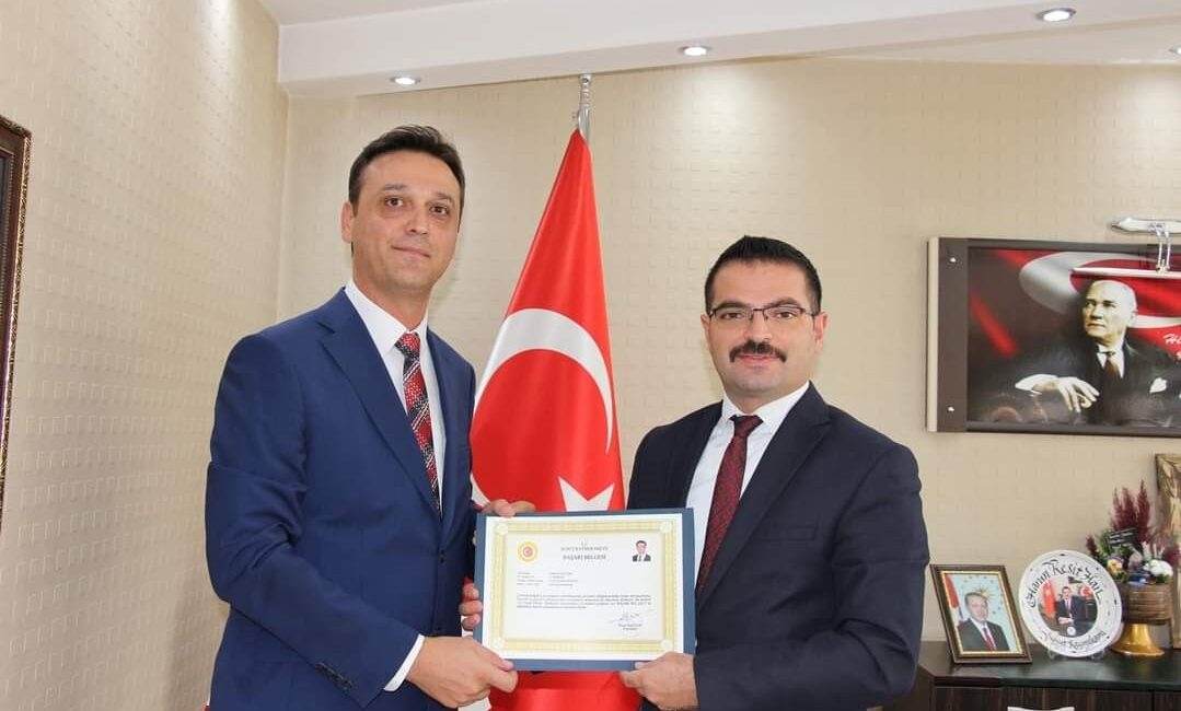 Afyonkarahisar Şuhut Kaymakamı Harun Reşit Han tarafından Şuhut Kaymakamlığı İlçe