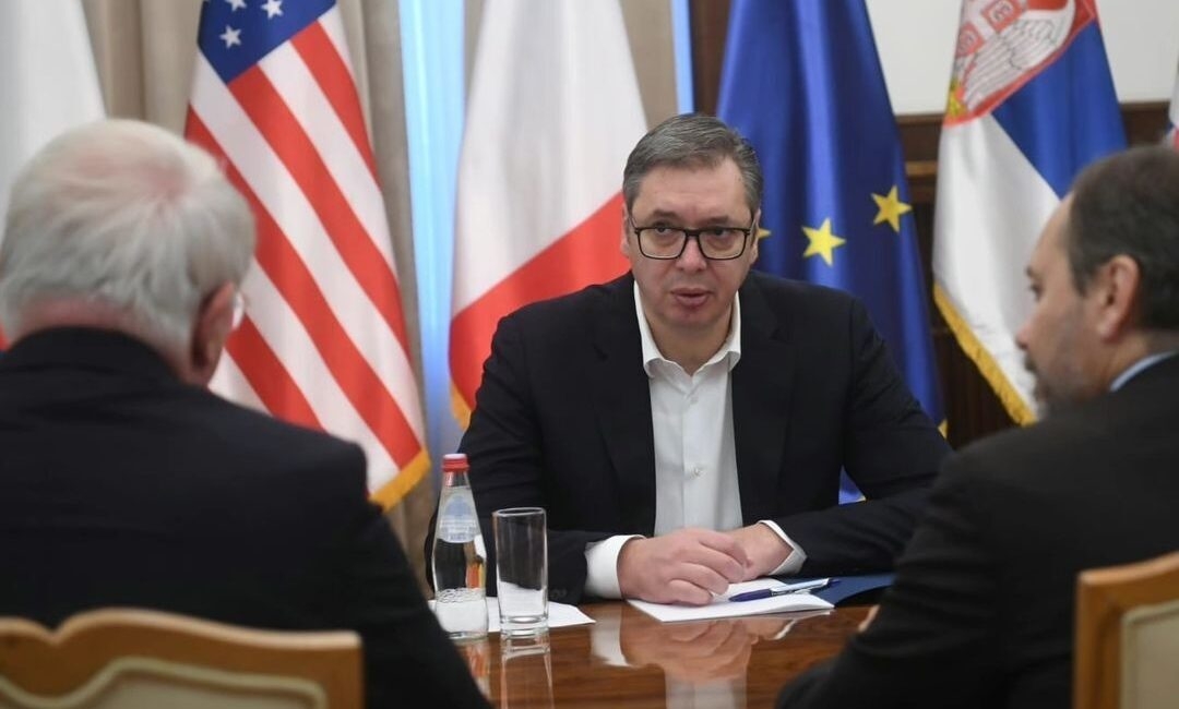 Sırbistan Cumhurbaşkanı Aleksandar Vucic, Kosova’nın kuzeyinde güvenliği NATO’nun Kosova barış