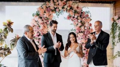 Denizlili ünlü şarkıcı Melek Mosso, model sevgilisi Serkan Sağdıç ile