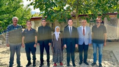 Afyonkarahisar’ın Sultandağı ilçesinde Kaymakam Tunahan Nas, şehit ailesinin istek ve