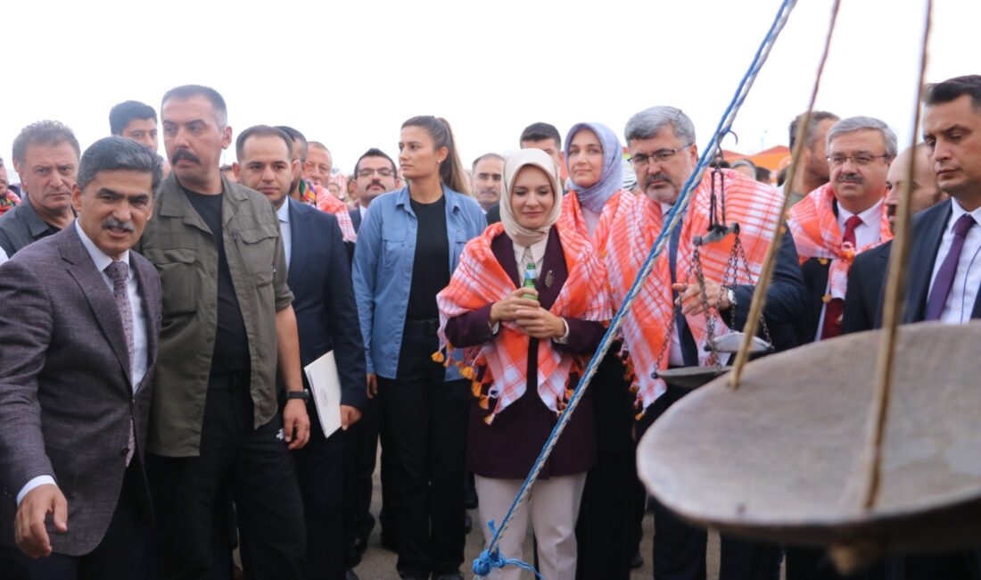 Aile ve Sosyal Hizmetler Bakanı Mahinur Özdemir Göktaş, Gastro Afyon Lezzet ve