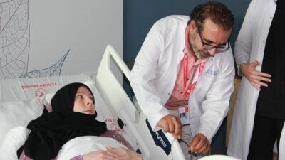 Kocaeli’de hamile olduğunu düşünen ve yaşadığı ağrılar sebebiyle hastaneye başvuran