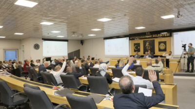 Afyonkarahisar Belediye Meclisi’nin Eylül ayı toplantısında konuşan Belediye Başkanı Mehmet