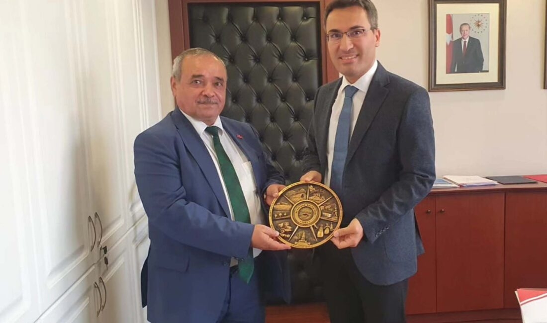 İscehisar Belediye Başkanı Ahmet Şahin,  Enerji Piyasası Düzenleme Kurumu Başkan