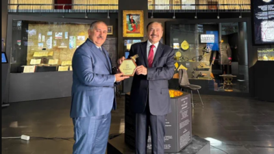 Orman ve Su İşleri eski Bakanı ve AK Parti Afyonkarahisar