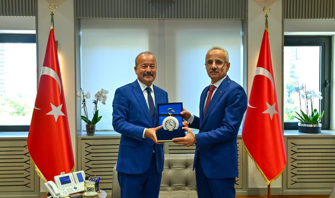 Milliyetçi Hareket Partisi MYK Üyesi ve Afyonkarahisar Milletvekili Mehmet Taytak,