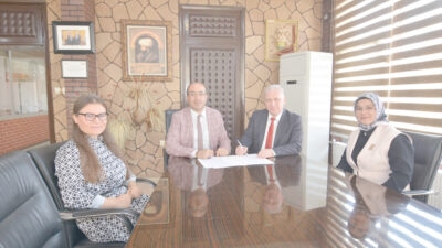 Sandıklı Belediye Başkanı Dr. Mustafa Çöl ve Sandıklı Meslek Yüksekokulu