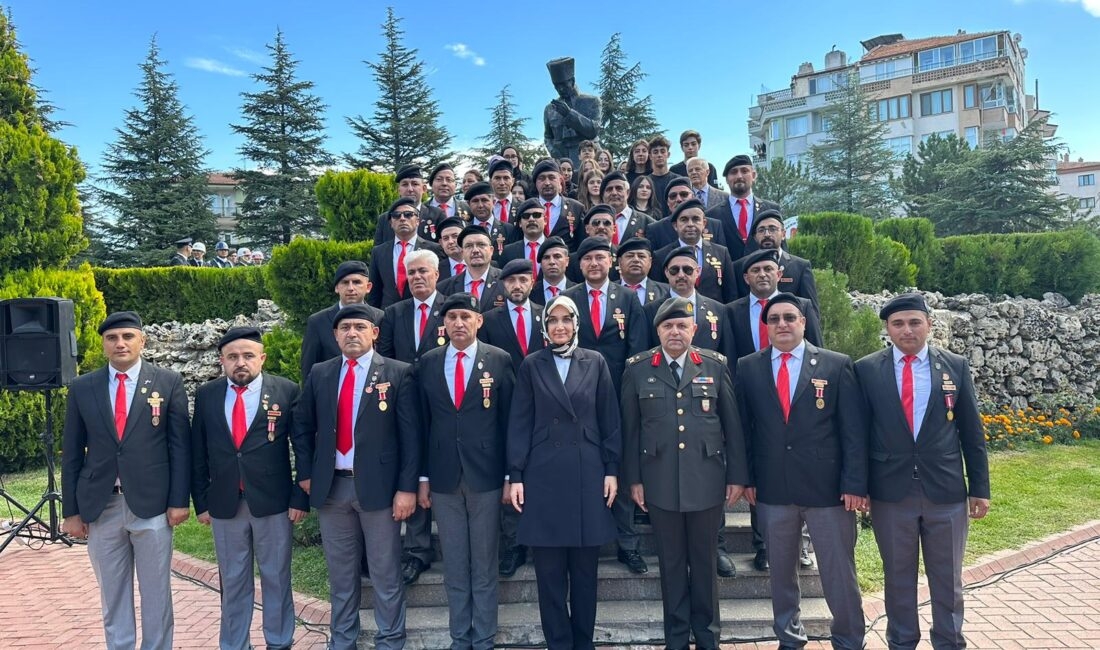 Mustafa Kemal Atatürk’e “Müşir ve Gazi” ilk ünvanı verilişinin yıldönümü