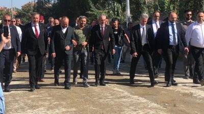Afyonkarahisar’ın Sultandağı ilçesinde Ahilik Haftası kutlamaları kapsamında kortej yürüyüşü ve