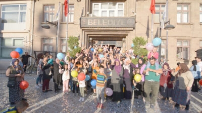 Sandıklı ilçesinde SMA Hastası Azra bebek, Belediye Başkanı Dr. Mustafa