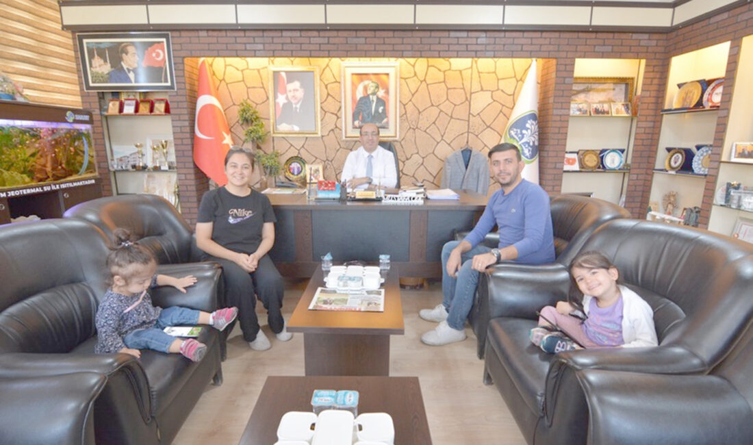 SMA Tip 2 hastası Azra bebek ve ailesi Sandıklı Belediye