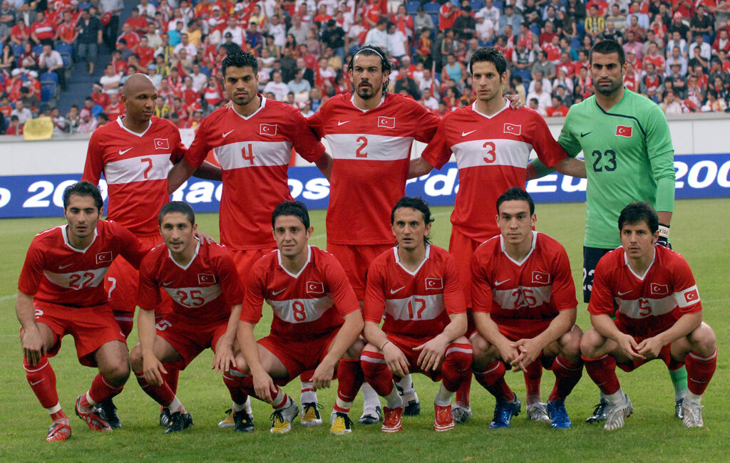 Türkiye A Milli Takımı’nın EURO 2008’de tarih yazan efsane kadrosu,