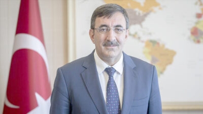 Cumhurbaşkanı Yardımcısı Cevdet Yılmaz, katıldığı bir televizyon kanalında gündemdeki gelişmeler