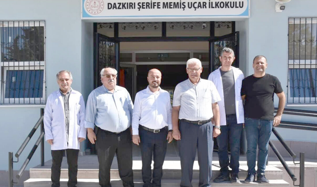 “Eğitime destek olmaya devam edeceğiz” Dazkırı Belediye Başkanı İsmail Taylan, yeni eğitim-öğretim yılının ilk ziyaretini