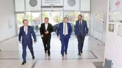 60. Hükümet Çevre ve Orman Bakanı. 61. 62. 63. 64.