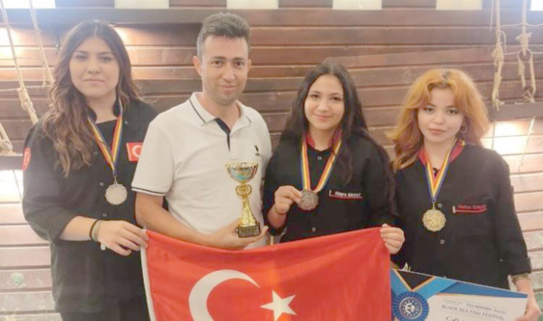 Afyonkarahisar İbrahim Evren Mesleki ve Teknik Anadolu Lisesi (MTAL) öğrencileri