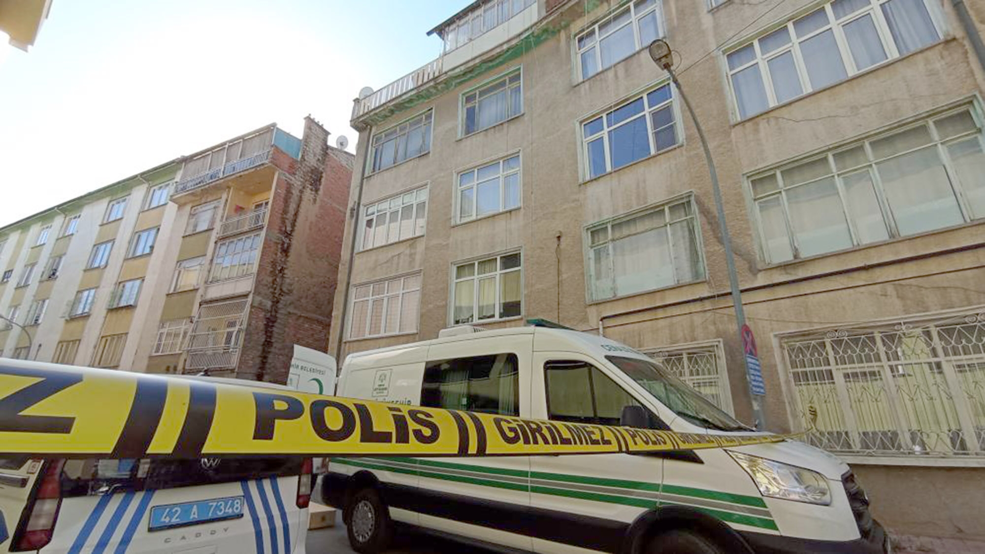 Konya’da bir genç, kavga ettiği annesini av tüfeğiyle vurarak öldürdü.