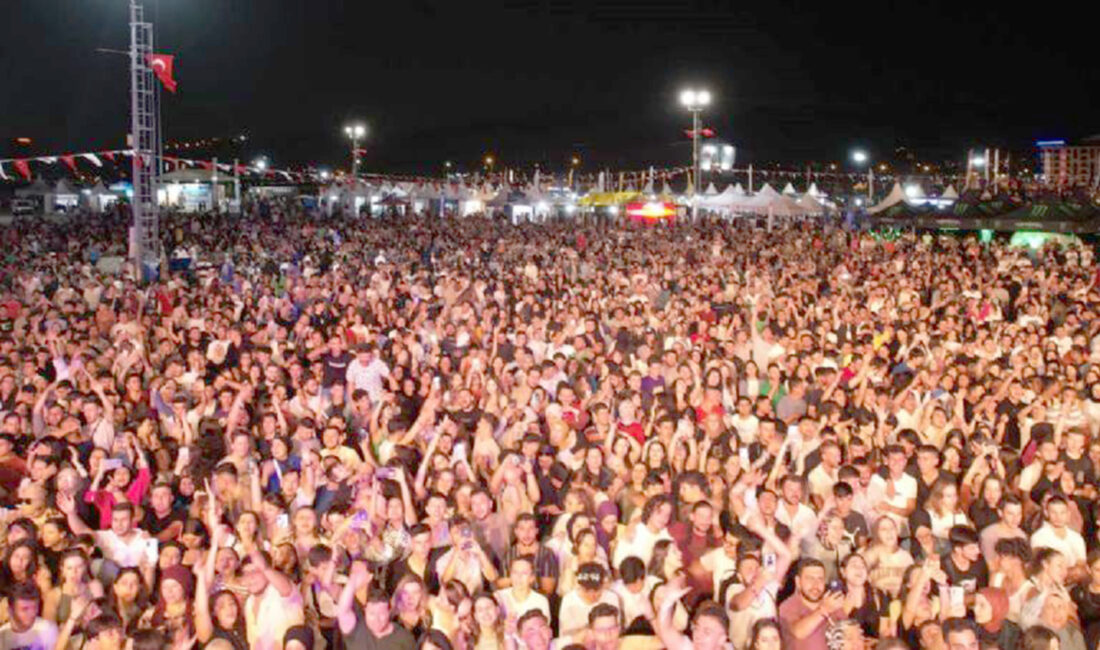   Cumhurbaşkanlığı himayelerinde Afyonkarahisar’da düzenlenen Türkiye MotoFest etkinliği sona erdi.