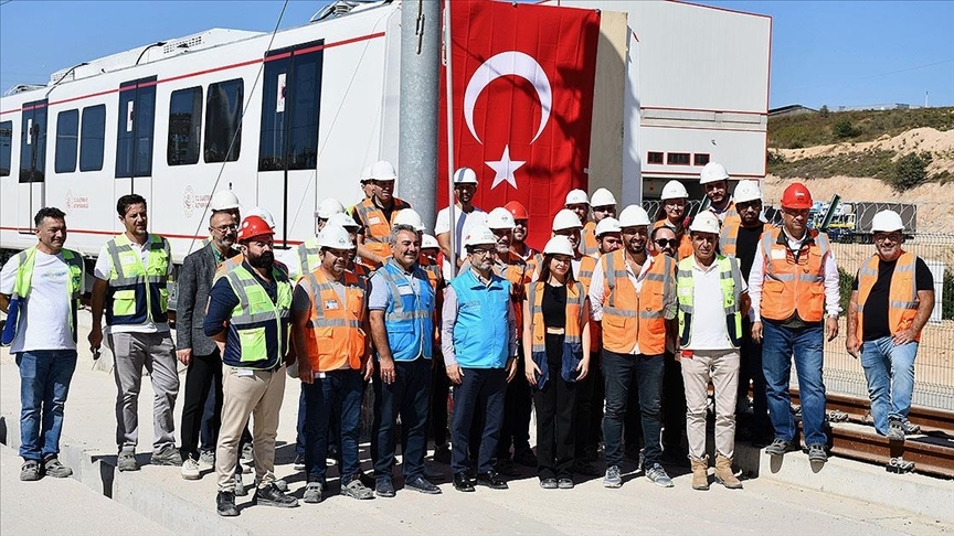 Kocaeli’de 15,4 kilometre uzunluğunda çift hat olarak inşa edilen Gebze